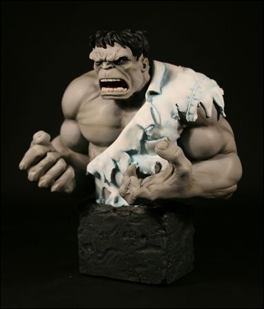 hulk grey edition pvc diorama