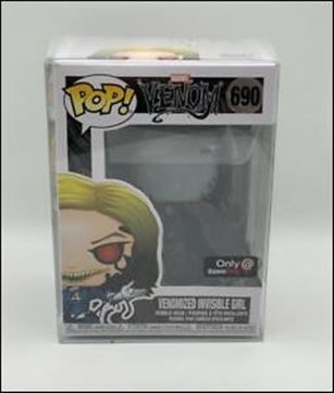 POP! Marvel figure 690-B Venomized Invisible Girl (Translucent)