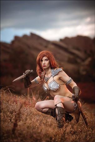 Red Sonja (2017) issue 5-F Cosplay Virgin Photo Cover