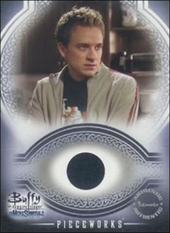 Buffy the Vampire Slayer: Men of Sunnydale (Pieceworks Subset) card PW4 T-Shirt Worn By Tom Lenk As Andrew Wells