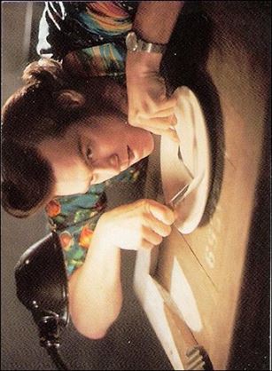 Ace Ventura: When Nature Calls (Base Set) card 54 The Interrogation