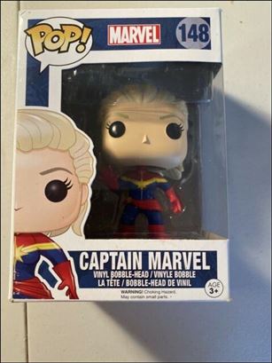 POP! Marvel figure 148 Captain Marvel