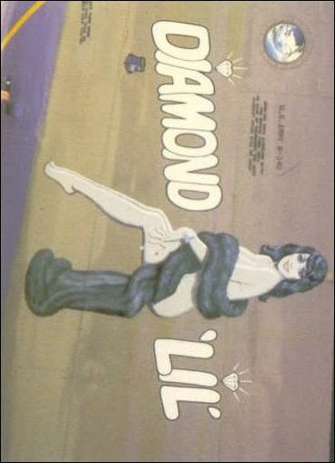 Vintage Aircraft Nose Art (Base Set) card 2 Diamond 'Lil'
