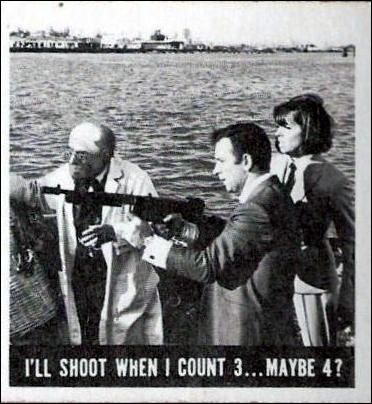 Get Smart (Base Set) card 49 I'll Shoot When I Count 3...Maybe 4?