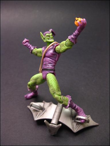 Marvel Universe (Series 1) figure 015-B Green Goblin - Loose