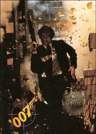 GoldenEye (Base Set) card 44 Run For Your Life