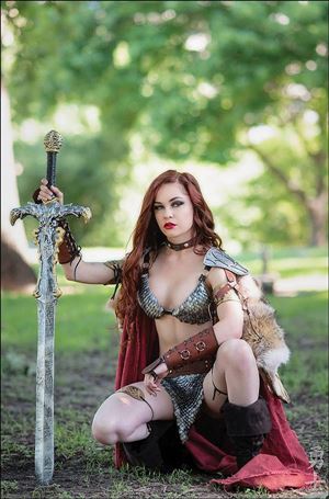 Sonjaversal issue 5-Q 1:35 Virgin Cosplay Photo Cover
