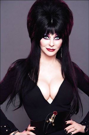 Elvira in Monsterland issue 3-G 1:15 Virgin Photo Cover