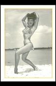 Bunny Yeager's Bettie Page (Base Set) card 14