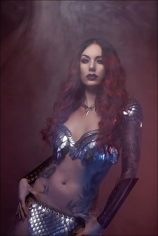 Red Sonja (2017) issue 9-F Cosplay Virgin Photo Cover