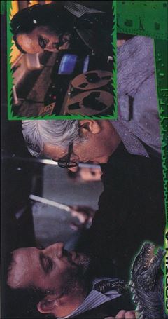 Godzilla Supervue (Base Set) card 18 Bugged By An Agent