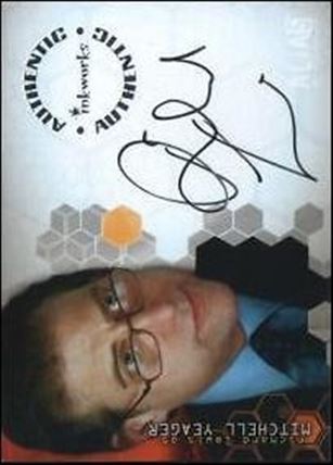 Alias: Season Two (Autograph Subset) card A17 Richard Lewis as Mitchell Yaeger