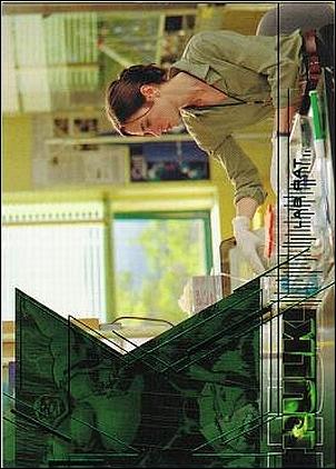 Hulk Film and Comic Cards (Base Set) card 39 Lab Rat