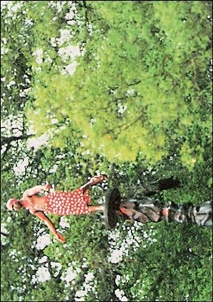 Ace Ventura: When Nature Calls (Base Set) card 77 One Unhappy Customer