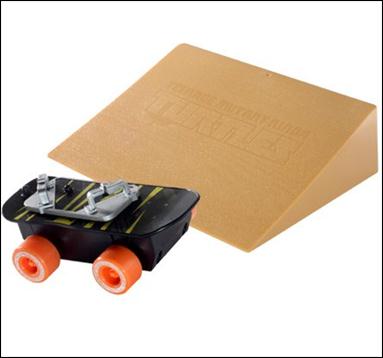 Teenage Mutant Ninja Turtles (2012) Vehicles and Playsets figure 5-B Sewer Spinnin' Skateboard & Stunt Ramp (Loose)
