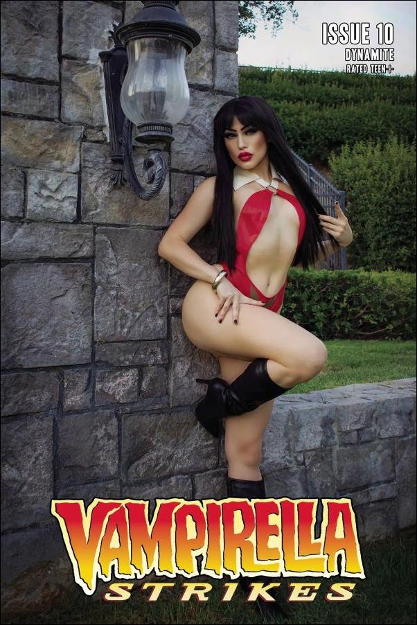 Vampirella Strikes (2022) issue 10-E Cosplay Photo Cover