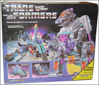 Transformers: More Than Meets the Eye (Generation 1) figure 79 Trypticon (Decepticon City)