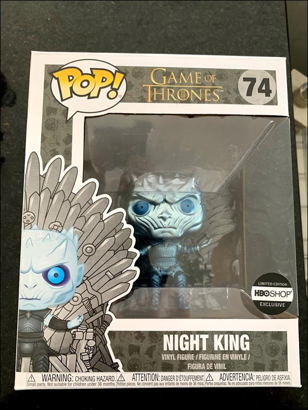 POP! Game of Thrones figure 74-B Night King on Iron Throne (Metallic)