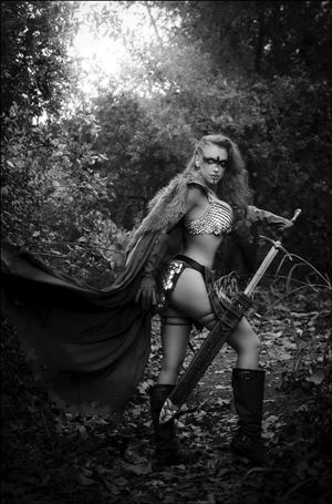 Red Sonja: Black White Red issue 7-E Black & White Virgin Cosplay Photo Cover