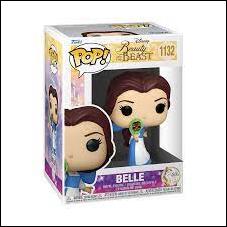 POP! Disney figure 1132 Belle with mirror