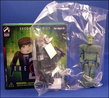 X-Files Palz (Series 2) figure 5 Newborn "Attack" Alien 1:8