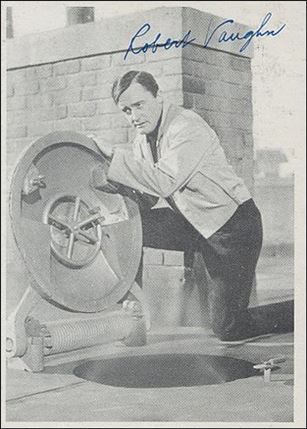 Man from U.N.C.L.E. (Base Set) card 28