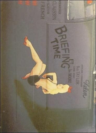 Vintage Aircraft Nose Art (Base Set) card 15 Briefing Time