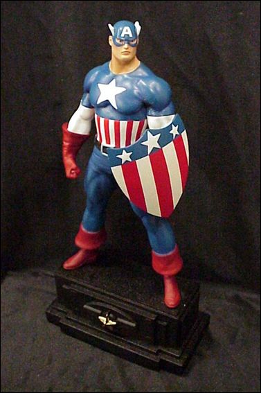 Marvel Statues (Bowen) item 19 Captain America (Gold) 1/600