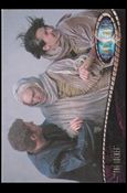 Farscape: Season Two (Base Set) card 121 The Locket