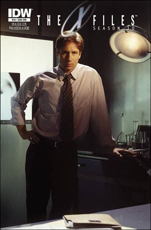 X-Files: Season 10 issue 19-B Subscription Photo Cover