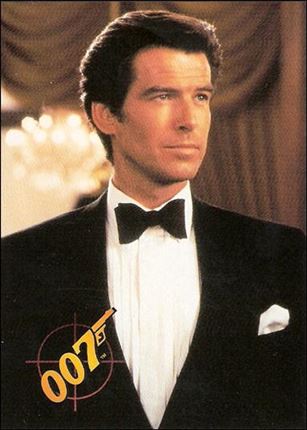 GoldenEye (Base Set) card 10 High Stakes Player