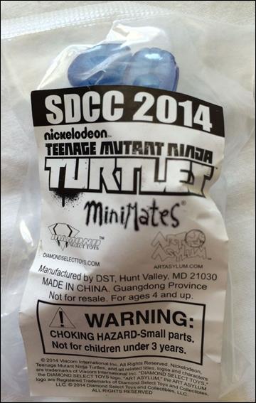 Teenage Mutant Ninja Turtles Minimates (Series 1) figure 1 Translucent Leonardo