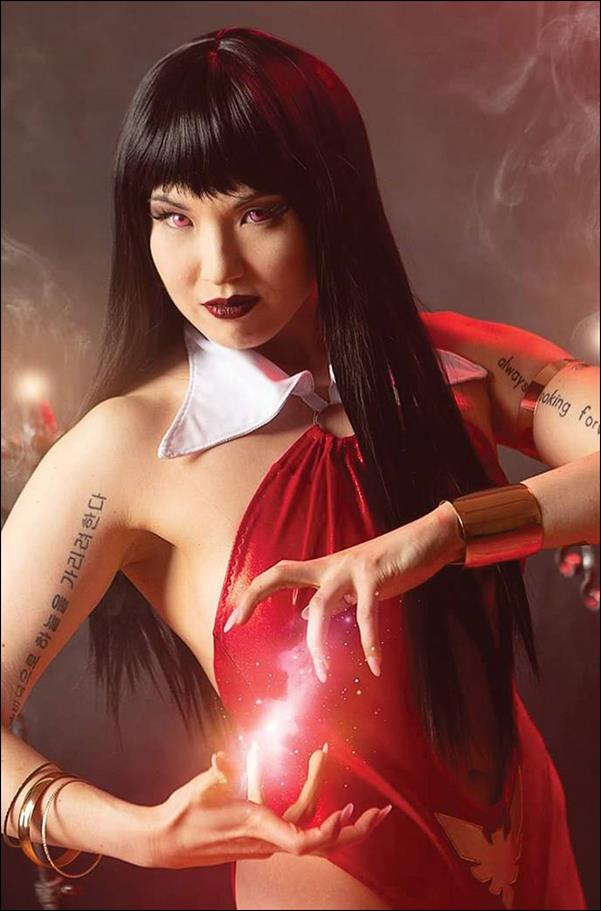 Vengeance of Vampirella (2019) issue 17-J 1:20 Virgin Cosplay Photo Cover