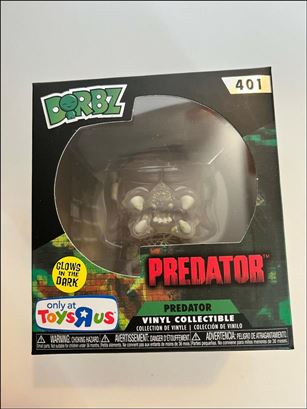 Dorbz figure 401-B Predator (GITD)