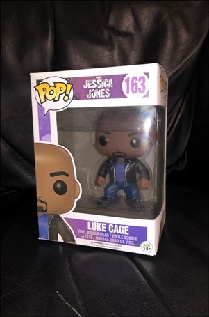 POP! Marvel figure 163 Luke Cage