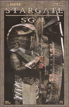 Stargate SG-1 2004 Convention Special issue 1-E Serpent Guard Photo Cover