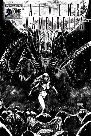 Vampirella/Aliens issue 1-C Gabriel Hardman 1:25 Black & White Cover