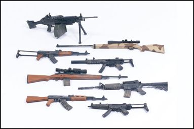 McFarlane Military (Series 1) figure 8 Accessory Pack