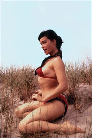 Bettie Page (2018) issue 3-F 1:10 Virgin Photo Cover