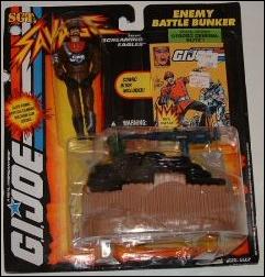 G.I. Joe: Sgt. Savage and the Screaming Eagles (Battle Bunkers)   figure 2 Cyborg General Blitz w/ Enemy Battle Bunker