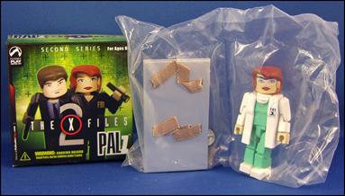 X-Files Palz (Series 2) figure 13 SA Dana Scully "Quantico Forensic Training" 1:64