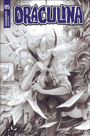 Draculina (2022) issue 5-L Rachta Lin 1:10 Black & White Cover