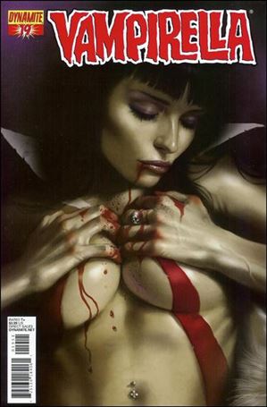 Vampirella (2010) issue 19-B Lucio Paillo Cover