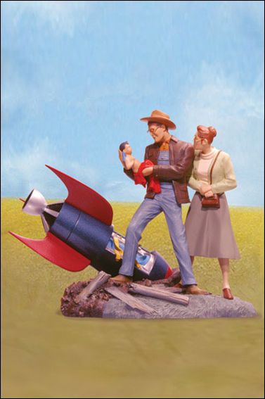 Superman: Arrival in Smallville Mini-Statue item nn