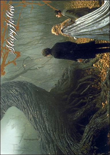 Sleepy Hollow (Movie) (Base Set) card 31 Approaching the Tree of the Dead