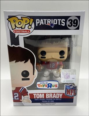 Pop! Football (NFL) figure 39-B Tom Brady (Toys R Us Exclusive)