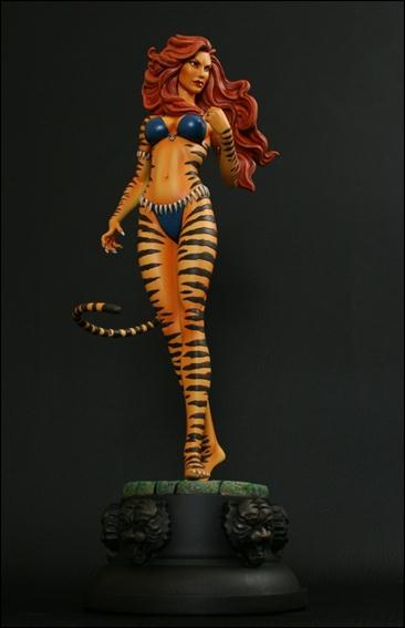 Marvel Statues (Bowen) item 219 Tigra 1/800