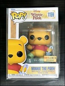 POP! Disney figure 1159 Winnie the Pooh (Rainy Day)