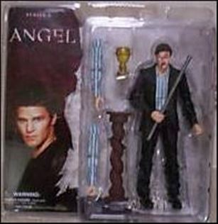 Buffy the Vampire Slayer Deluxe (Series 2) figure 3 Battle-Damaged 
