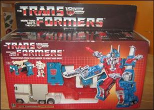 Transformers: More Than Meets the Eye (Generation 1) figure 76 Ultra Magnus (City Commander)
